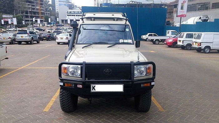 Landcruiser rental for Self drive Safari